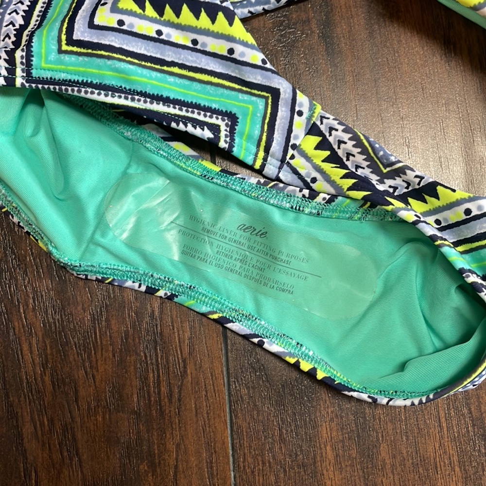 Aerie Cutout One Piece - Picture 4 of 4